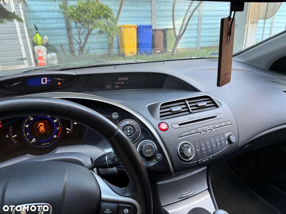 Honda Civic 1.8 TypeS - 6