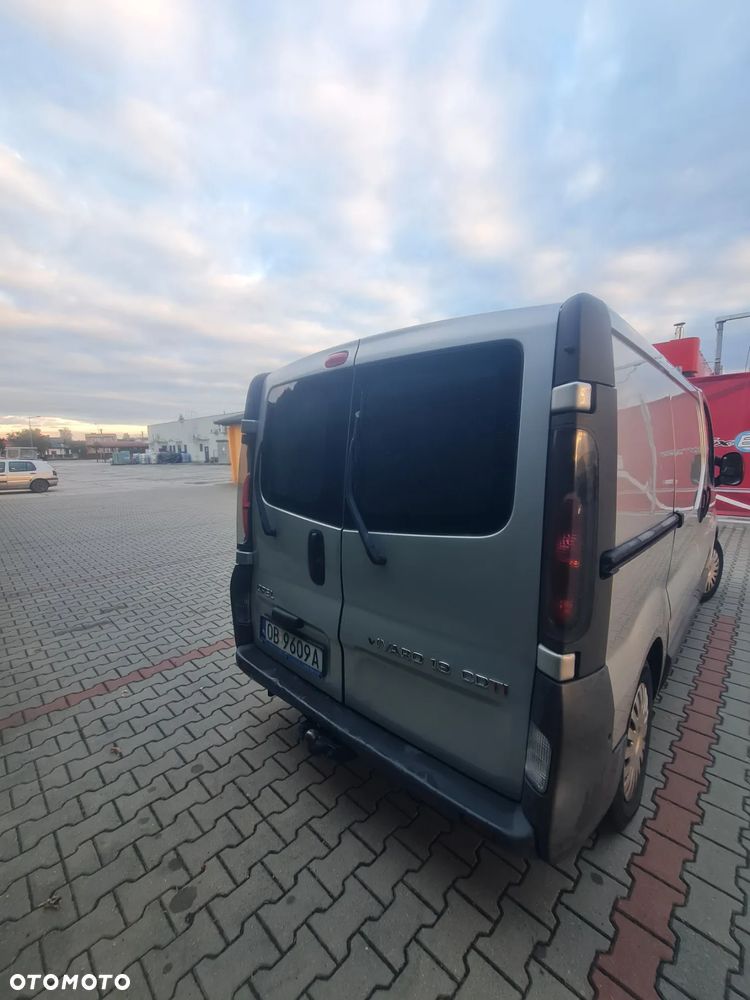 Opel Vivaro - 6