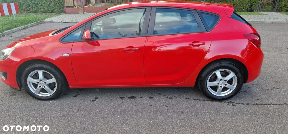 Opel Astra IV 1.7 CDTI Essentia - 6