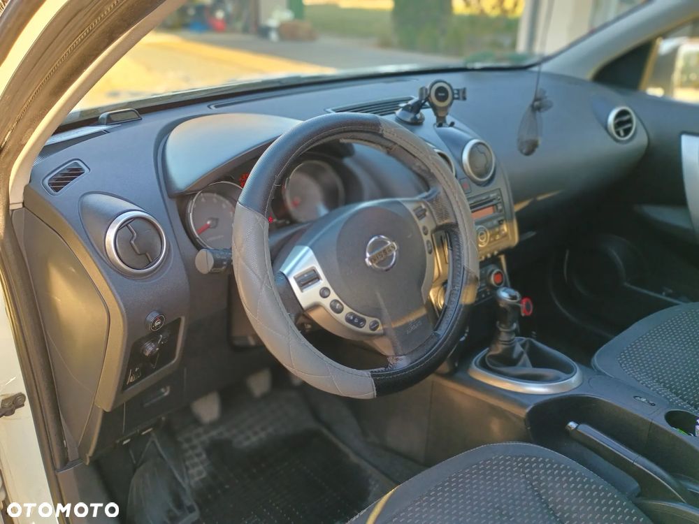 Nissan Qashqai+2 - 5