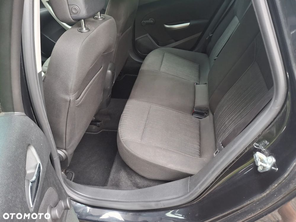 Opel Astra 1.4 Turbo - 23