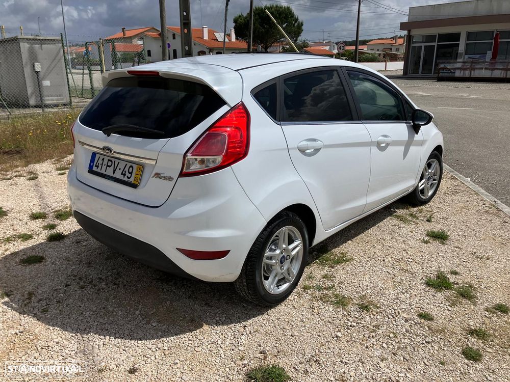 Ford Fiesta 1.5 TDCi Trend - 4