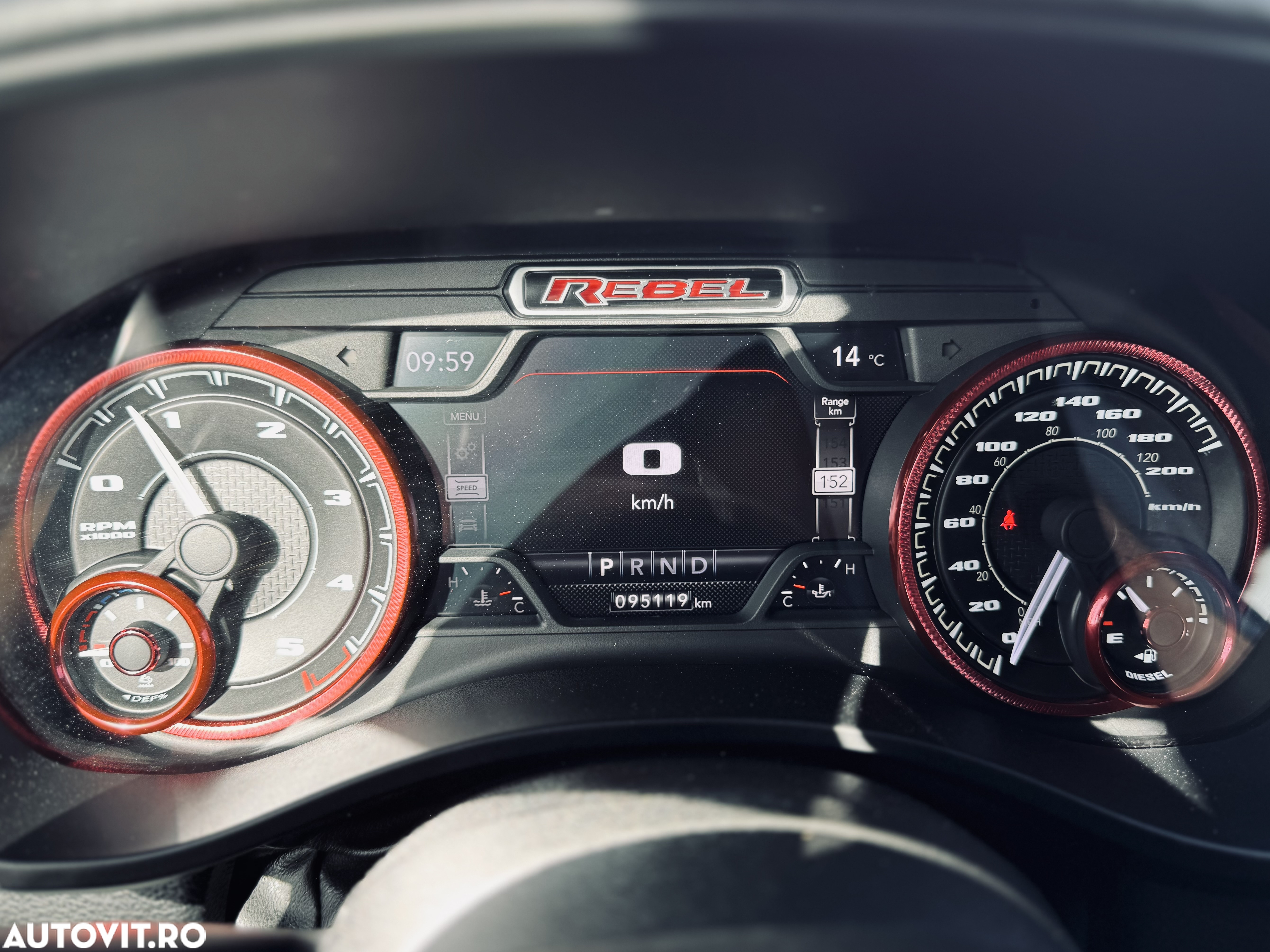 Dodge RAM - 8