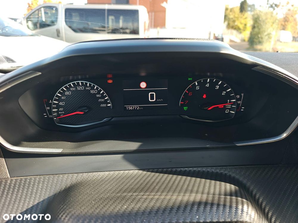 Peugeot 2008 BlueHDi 100 Active - 21