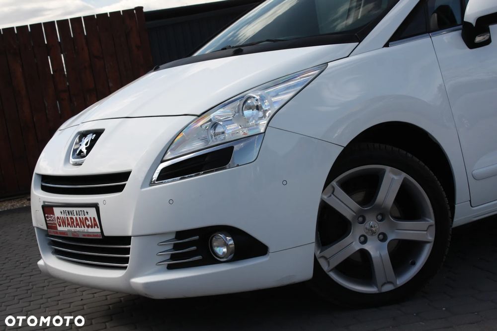 Peugeot 5008 1.6 THP Allure 7os - 11