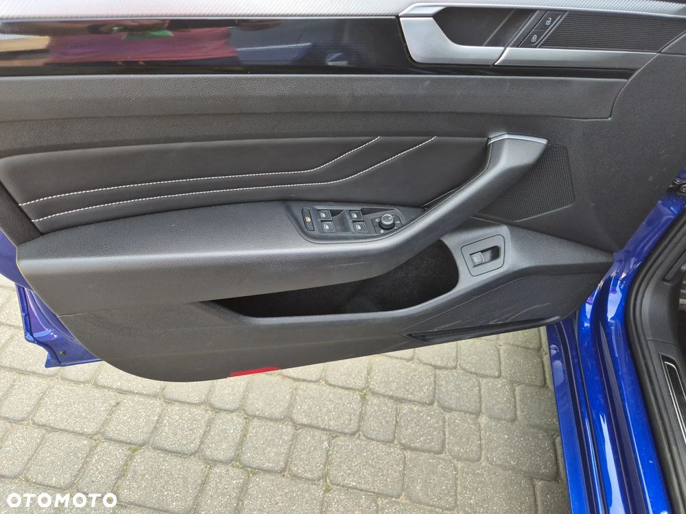 Volkswagen Arteon 2.0 TDI R-Line DSG - 18