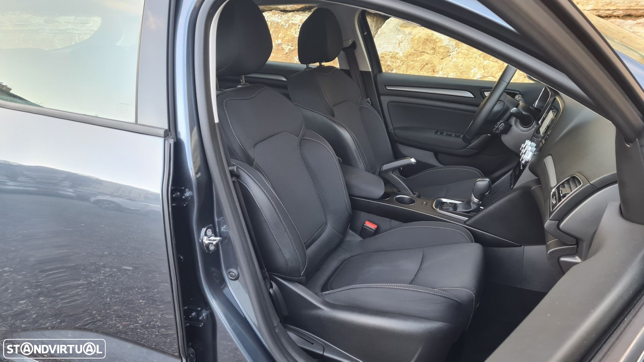 Renault Mégane 1.5 Blue dCi Intens EDC - 36