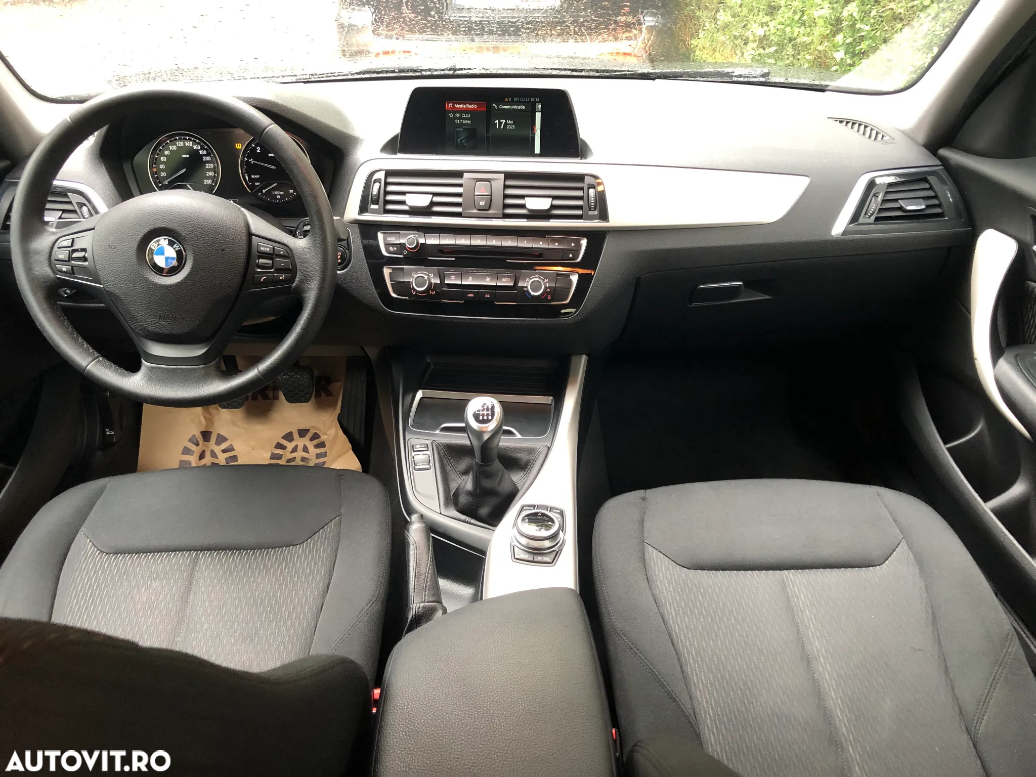 BMW Seria 1 116i - 8
