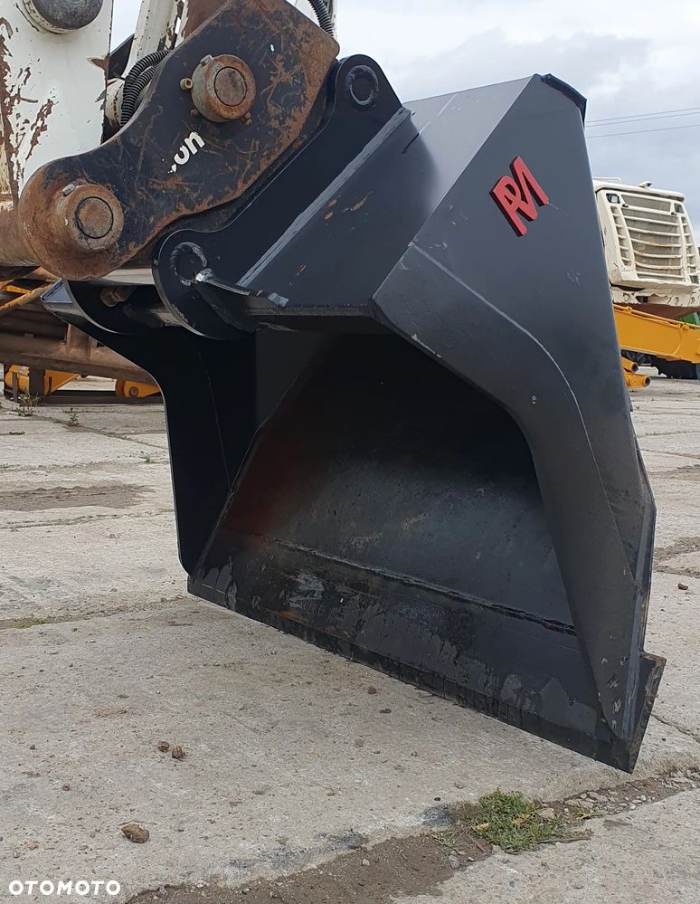Liebherr R914 - 22