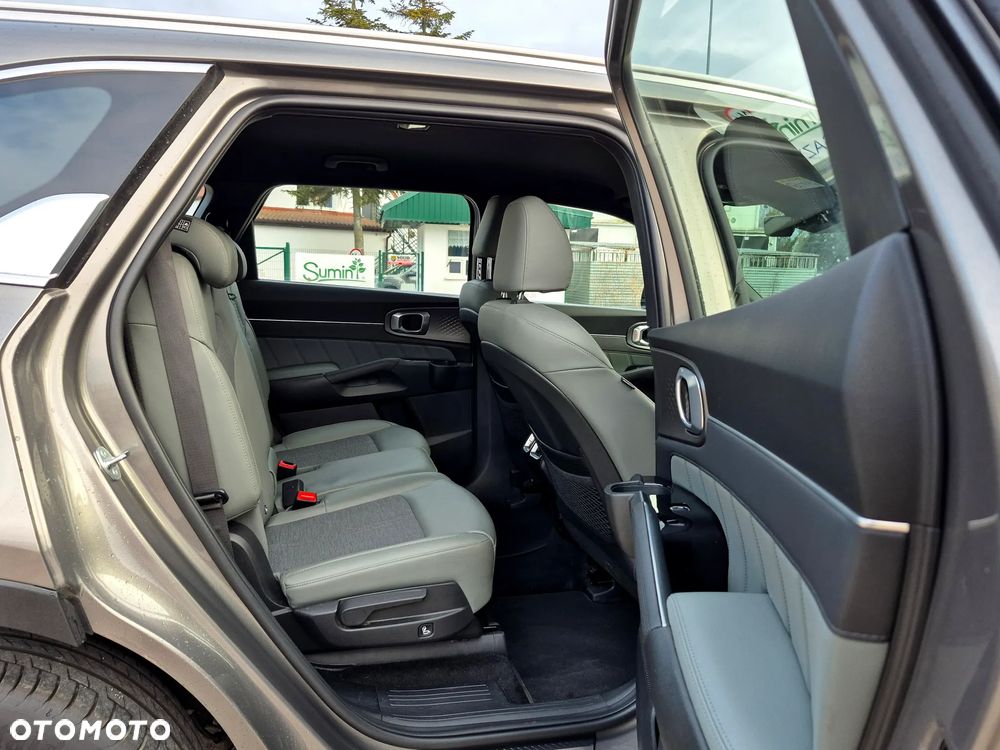 Kia Sorento 1.6T-GDI AWD OPF Spirit Drive 7-Sitzer - 12
