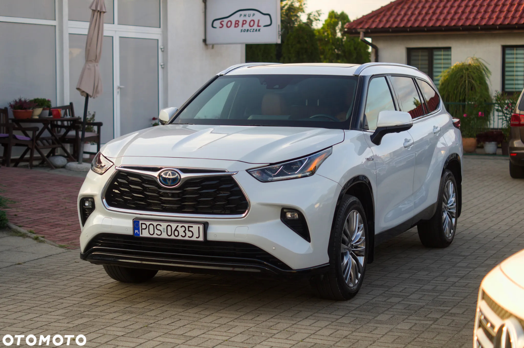 Toyota Highlander 2.5 Hybrid Prestige - 2