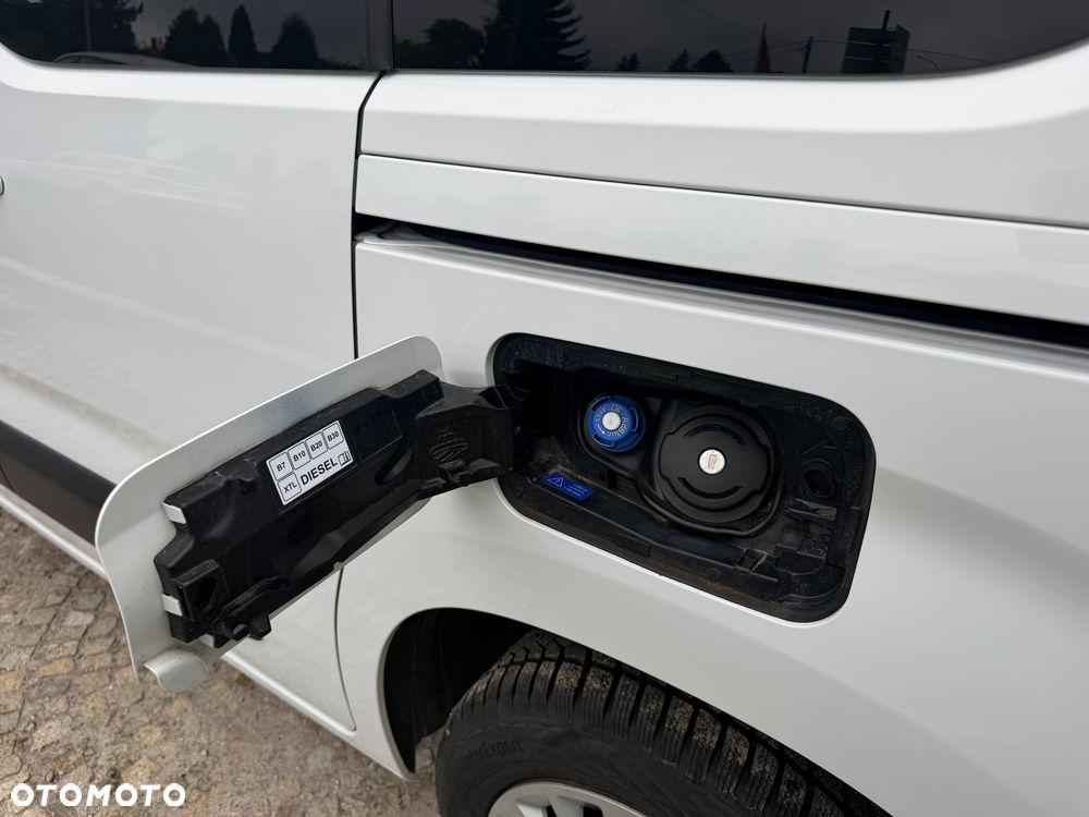 Opel Combo - 28
