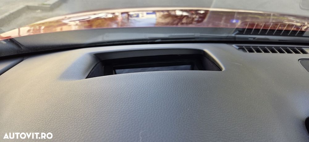 Mazda 3 e-Skyactiv G122 AT MHEV Plus - 37