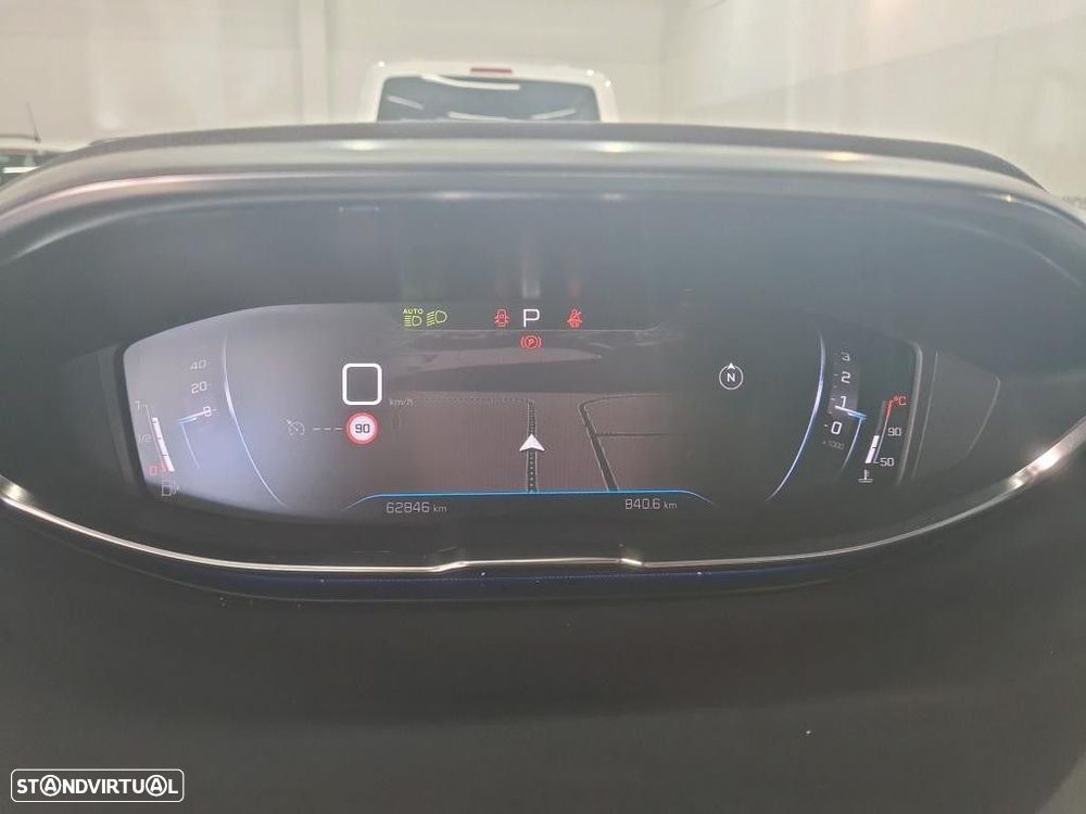 Peugeot 3008 1.2 PureTech Allure Pack EAT8 - 7