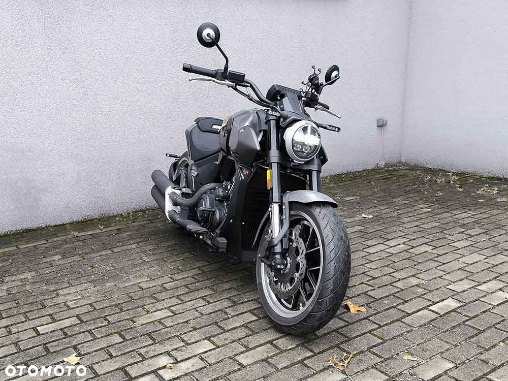 Morbidelli C1002V - 16