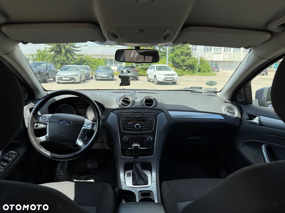 Ford Mondeo 2.0 TDCi Titanium - 18