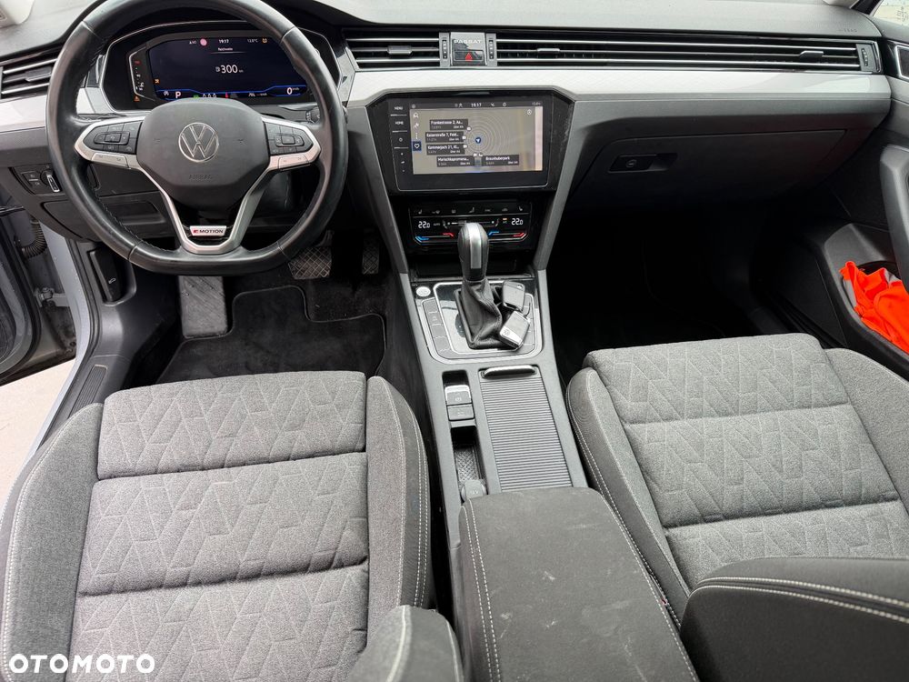 Volkswagen Passat 2.0 TDI Elegance DSG - 10
