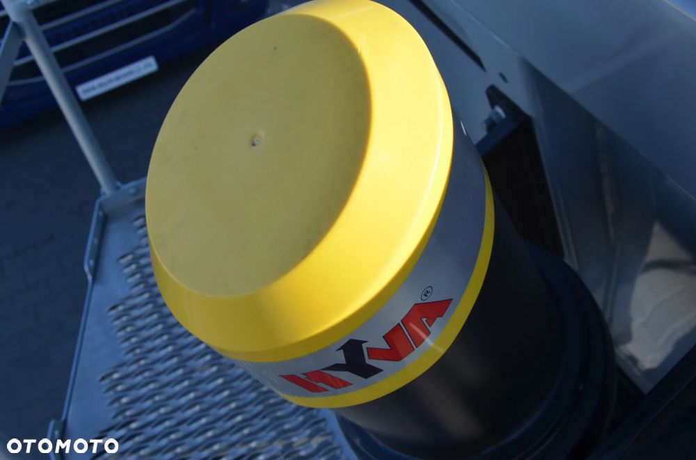 Schwarzmuller NOWA WYWROTKA 25 m3 / HARDOX / SAF / OŚ POD. / HYVA / LED / - 19