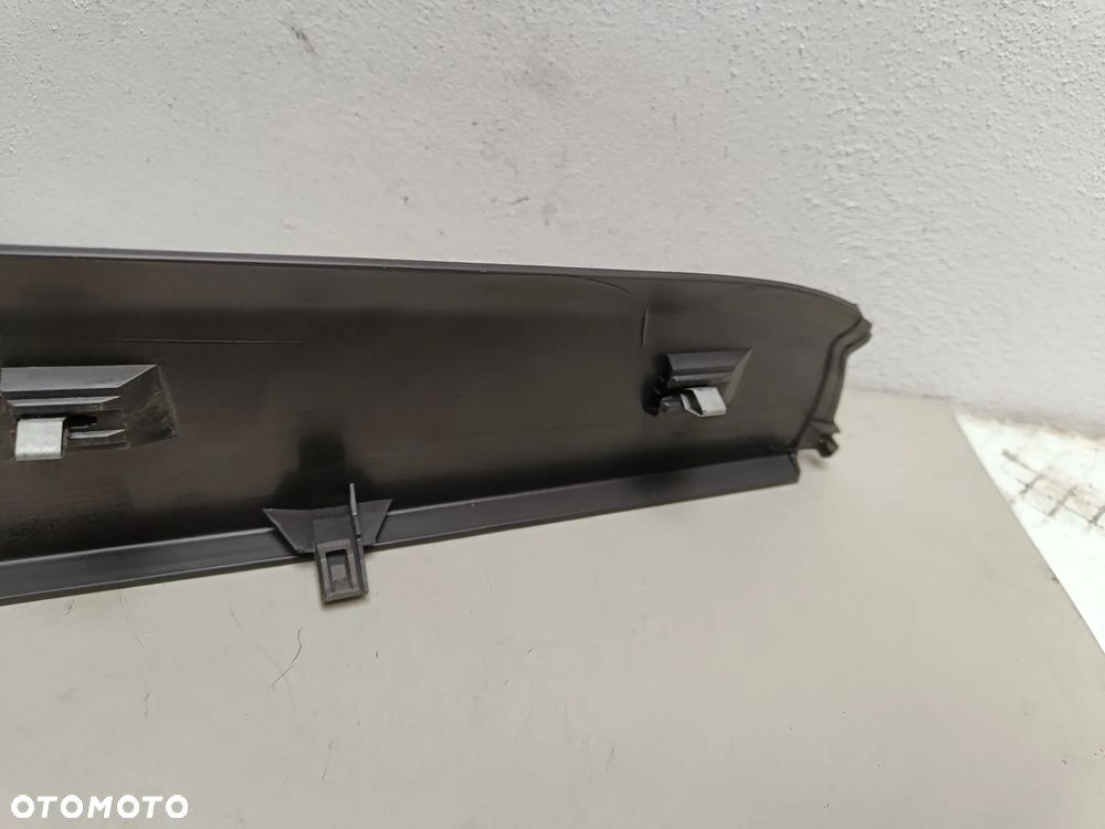 Osłona Progu Skoda Superb 2 Kombi II FL Poszycie słupka Plastik Prawy 3T9868224 - 15