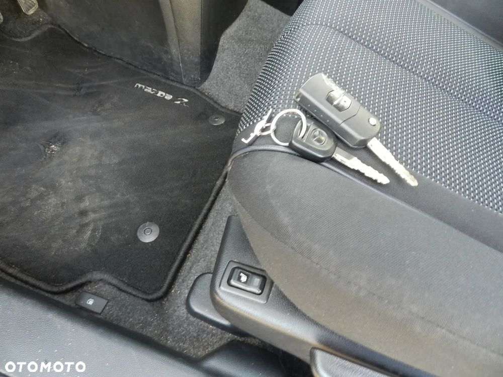 Mazda 2 - 21