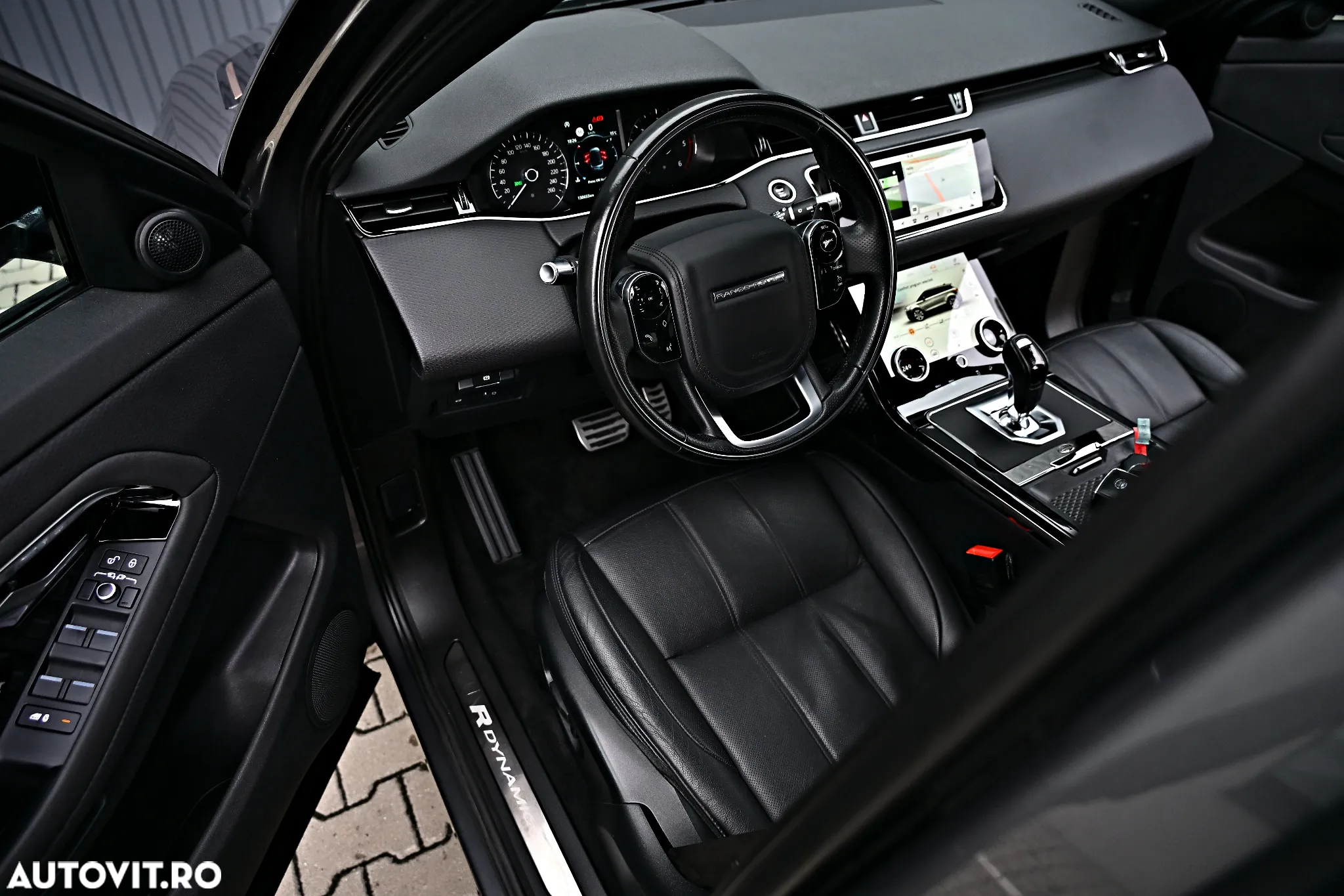 Land Rover Range Rover Evoque 2.0 D150 R-Dynamic HSE - 16