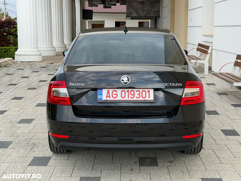 Skoda Octavia - 12