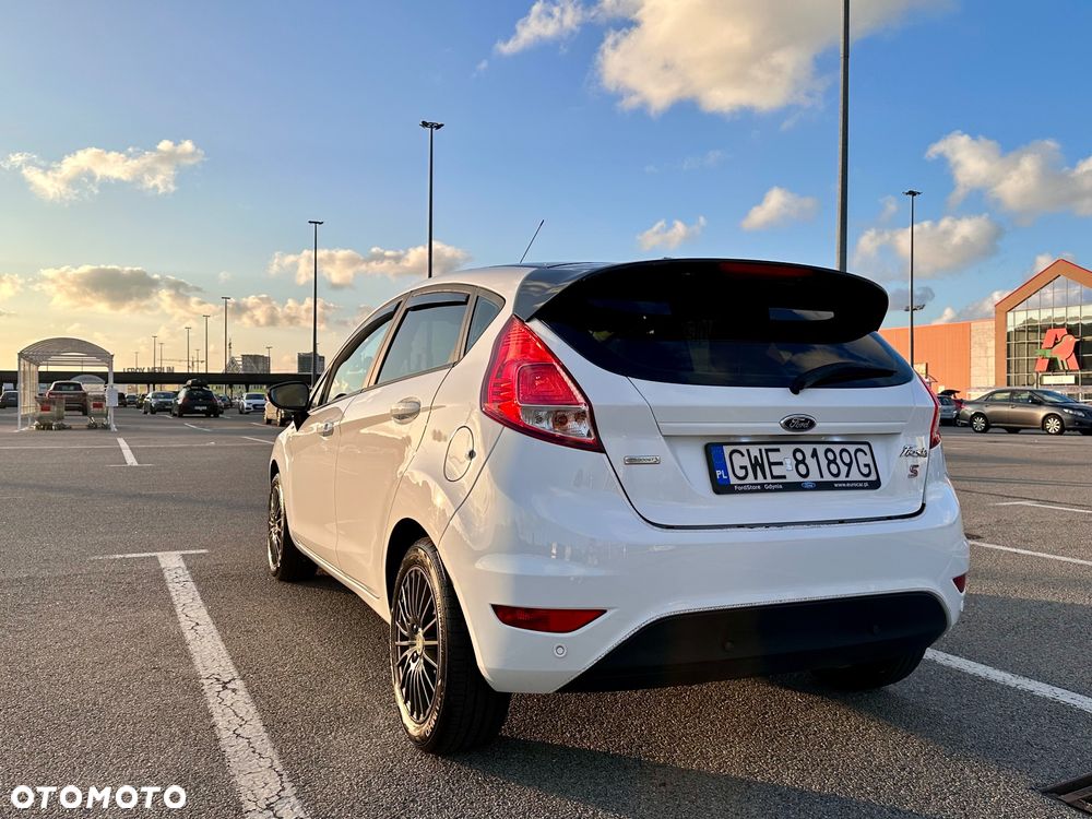 Ford Fiesta 1.0 EcoBoost Silver X - 4