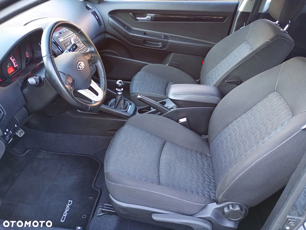 Kia ProCeed 1.6 CVVT Edition 7 - 10