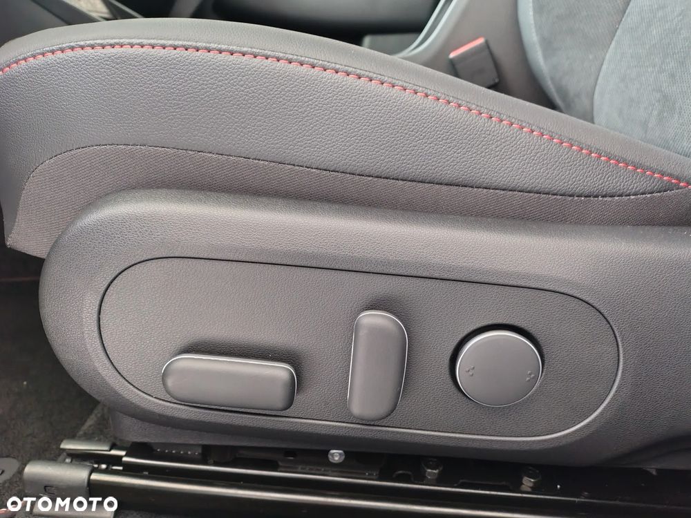 Hyundai Kona 1.6 GDI Hybrid N-Line DCT - 15
