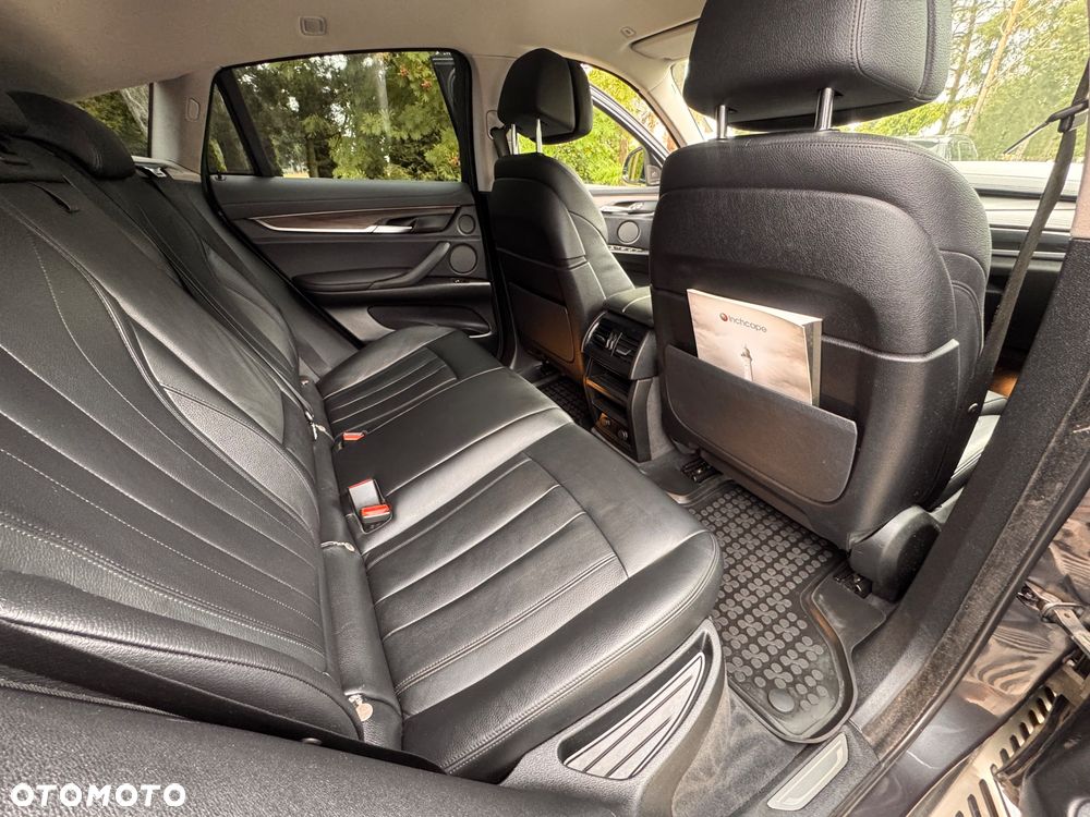 BMW X6 xDrive40d - 11