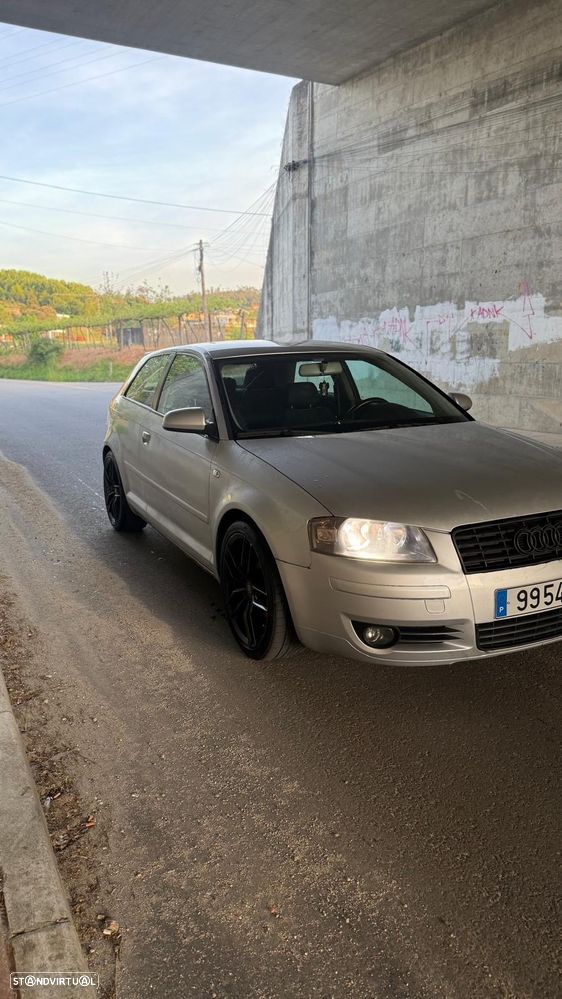 Audi A3 2.0 TDI Ambiente - 2