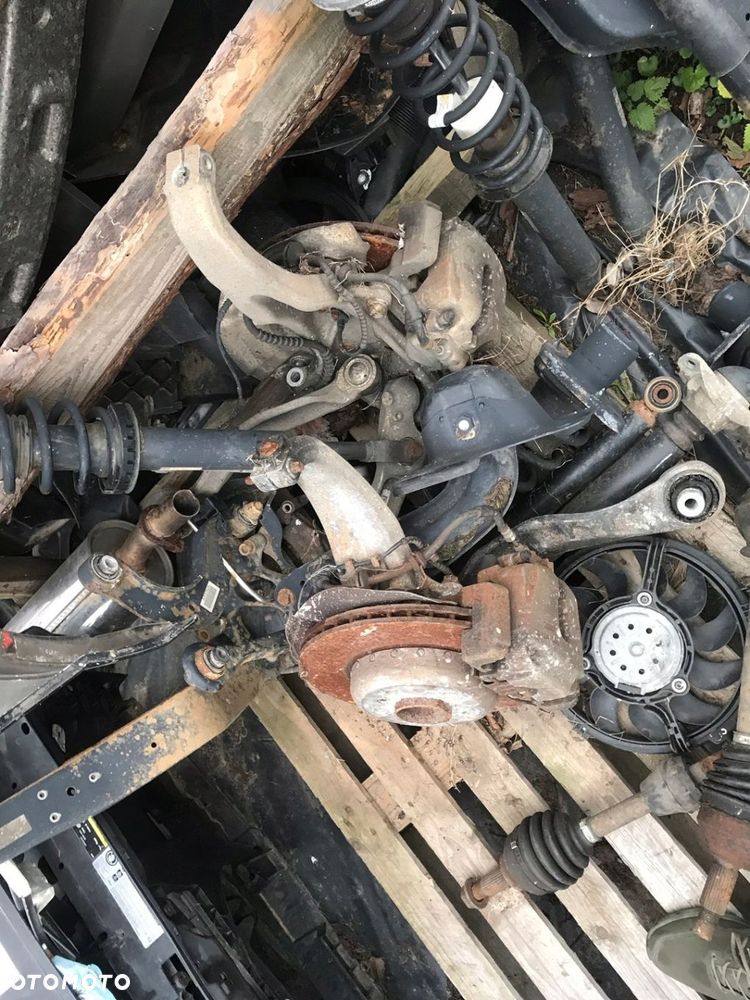 BMW E84 X1 F30 F10 F11 2.0i 2.8i ZWROTNICA LP - 6