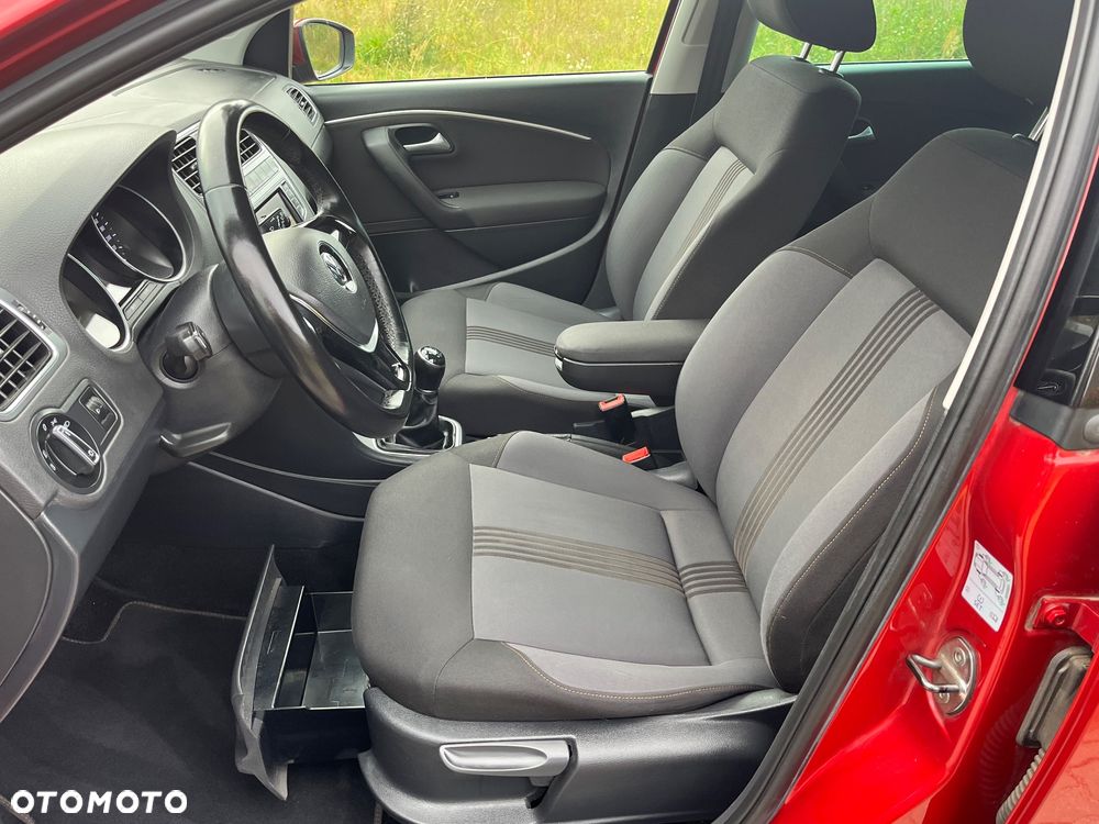 Volkswagen Polo 1.2 TSI Blue Motion Technology Allstar - 22