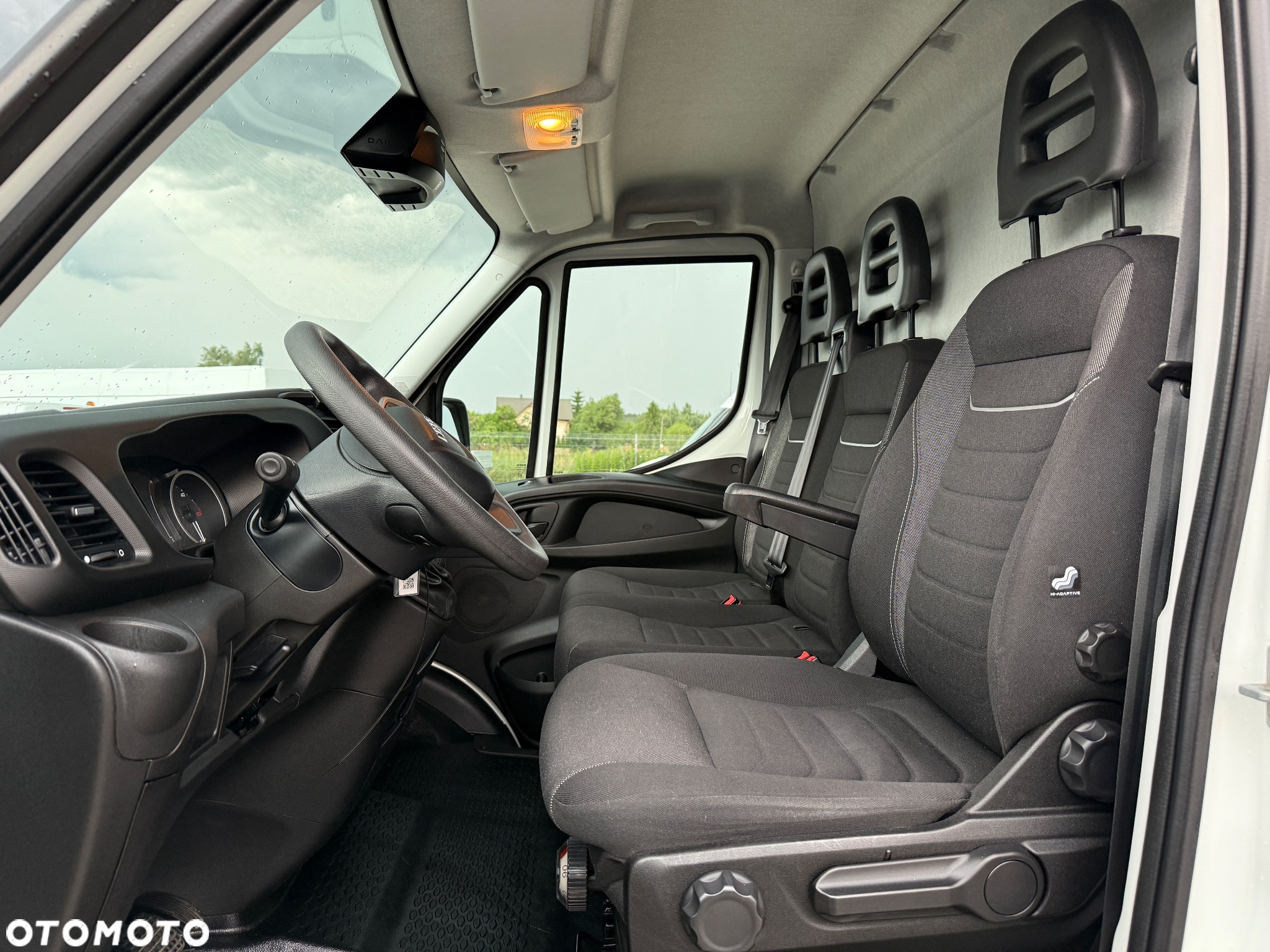 Iveco Daily 3.0 210KM!!!/Automat Hi-Matic/furgon Maxi/Navi/Kamera cofania/Radio DAB/Tempomat/ - 16