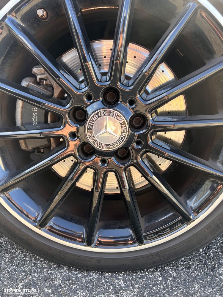 Mercedes-Benz CLA 220 d Shooting Brake AMG Line Aut. - 48