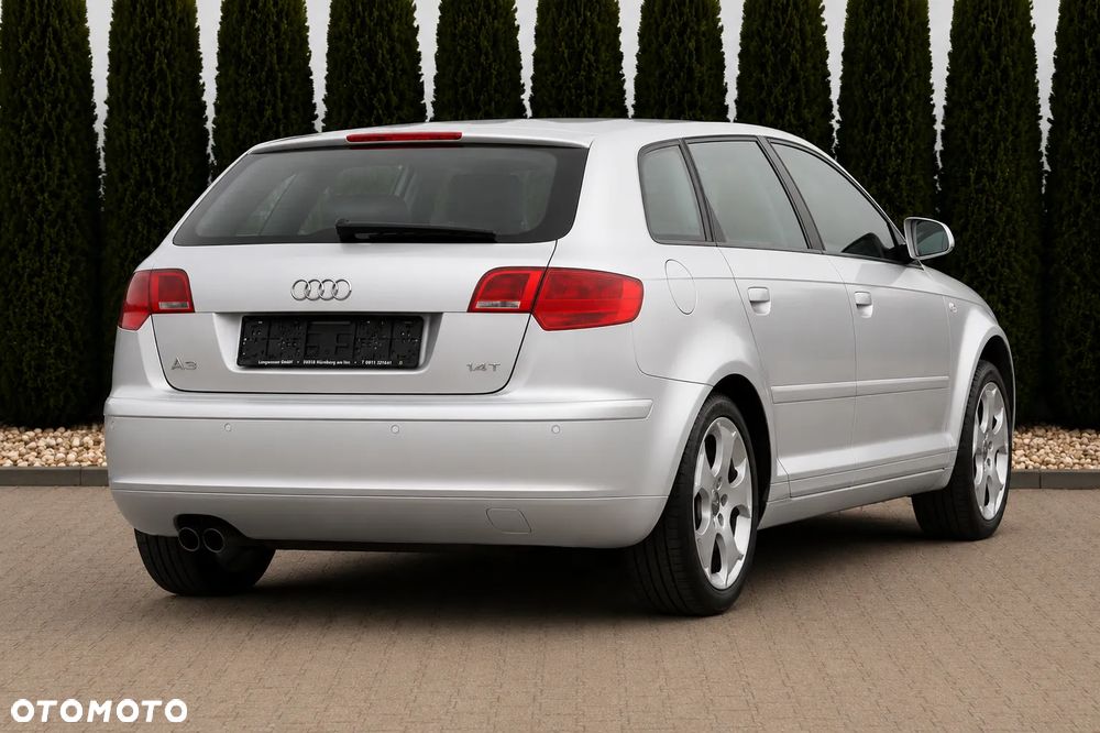 Audi A3 Sportback 1.4 TFSI Attraction - 8