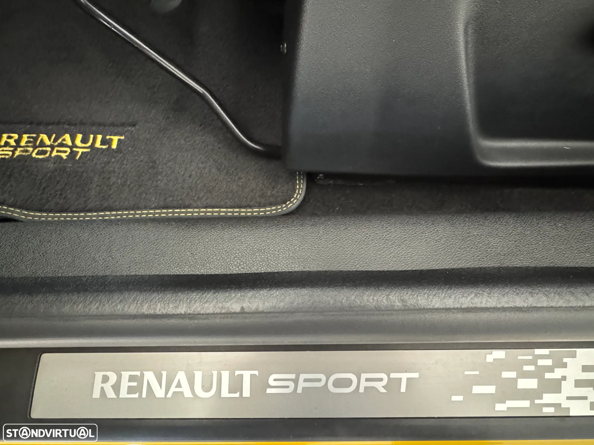 Renault Mégane Coupe TCe 265 R.S. Trophy - 23