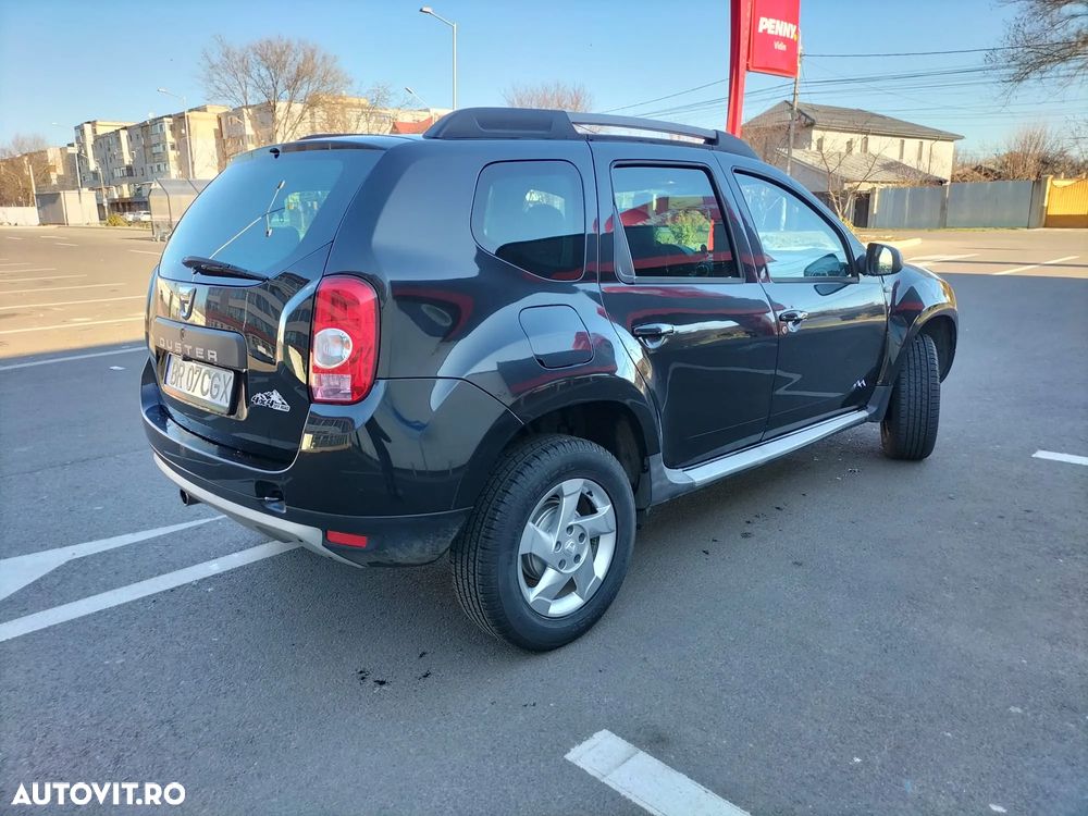 Dacia Duster 1.6 4x2 Laureate - 3