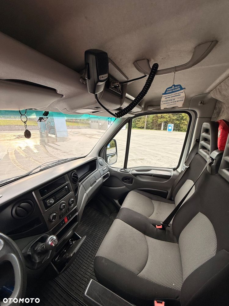 Iveco DAILY 35S17 - 13