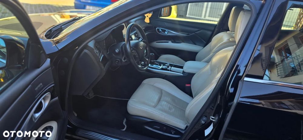 Infiniti M M30d S Premium - 11