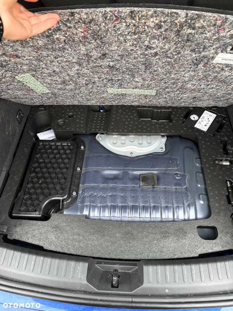 Seat Leon 1.4 e-Hybrid DSG Xcellence - 25