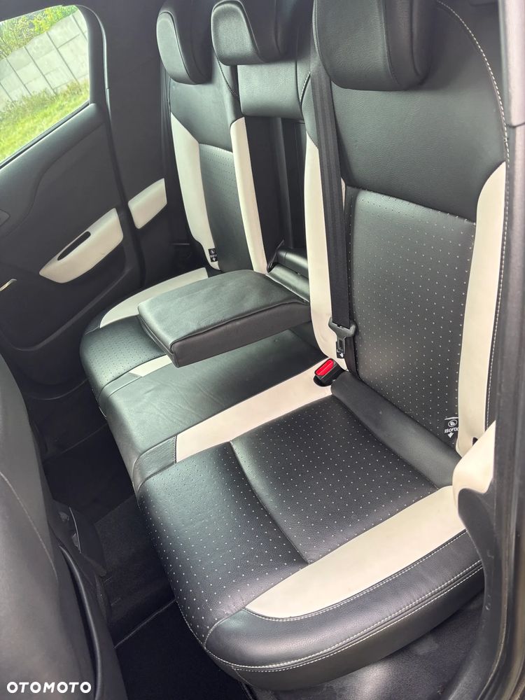 DS Automobiles DS 4 - 13
