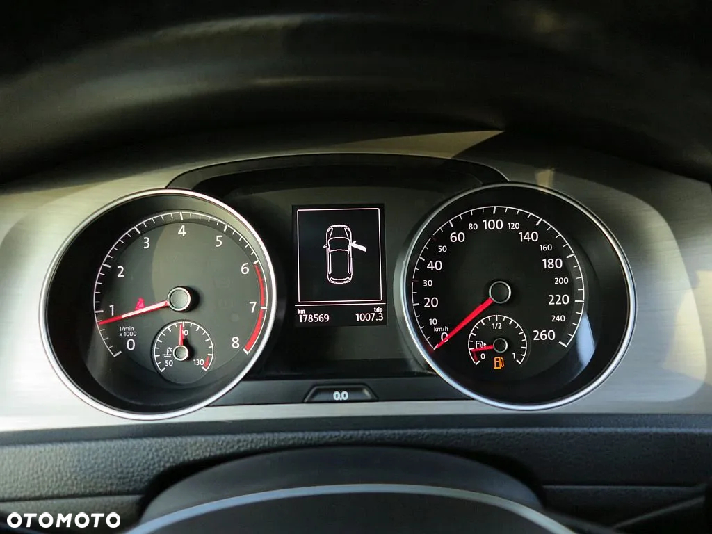 Volkswagen Golf 1.4 TSI BlueMotion Technology Comfortline - 24