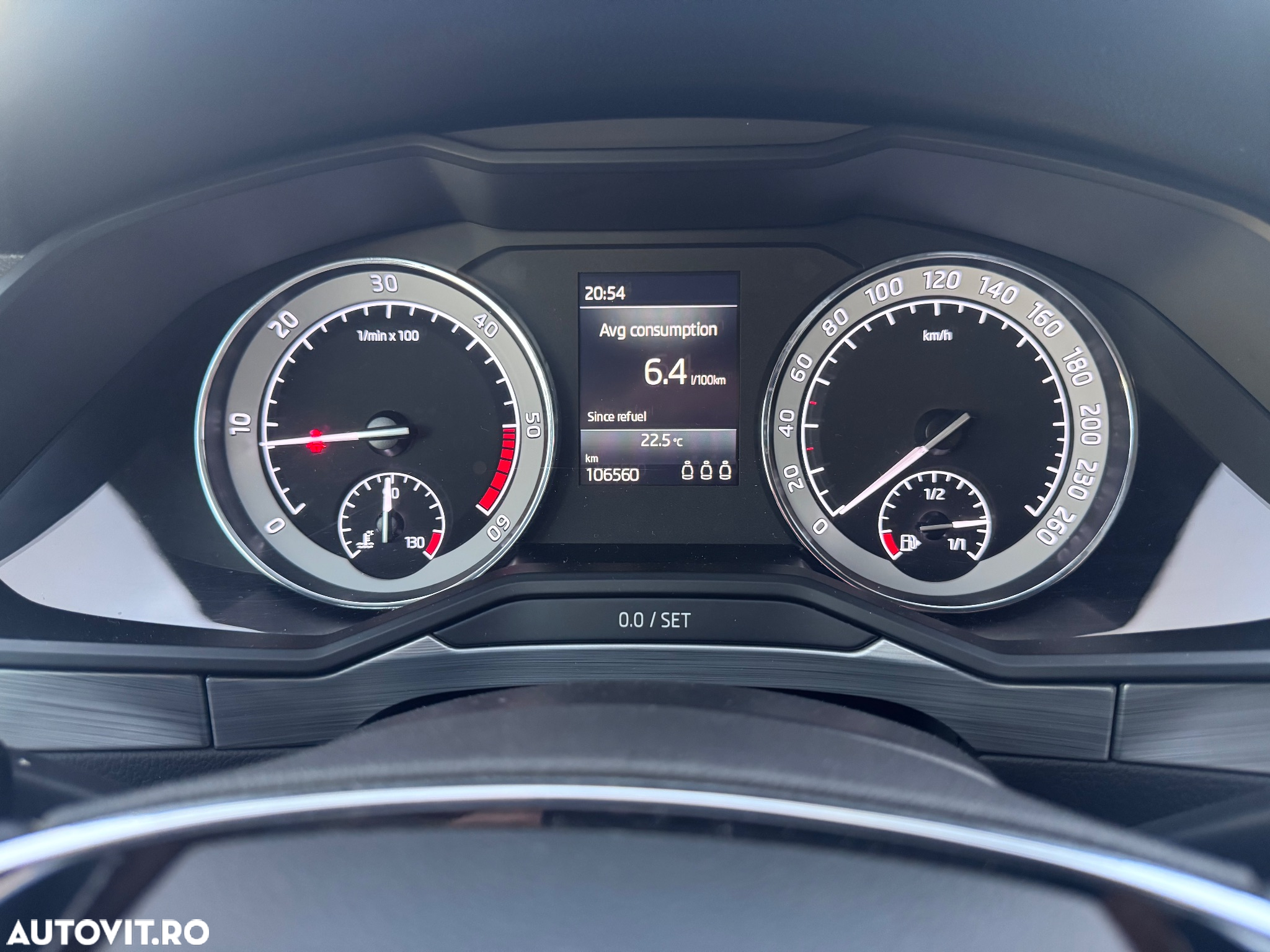 Skoda Superb 2.0 TDI Style - 9