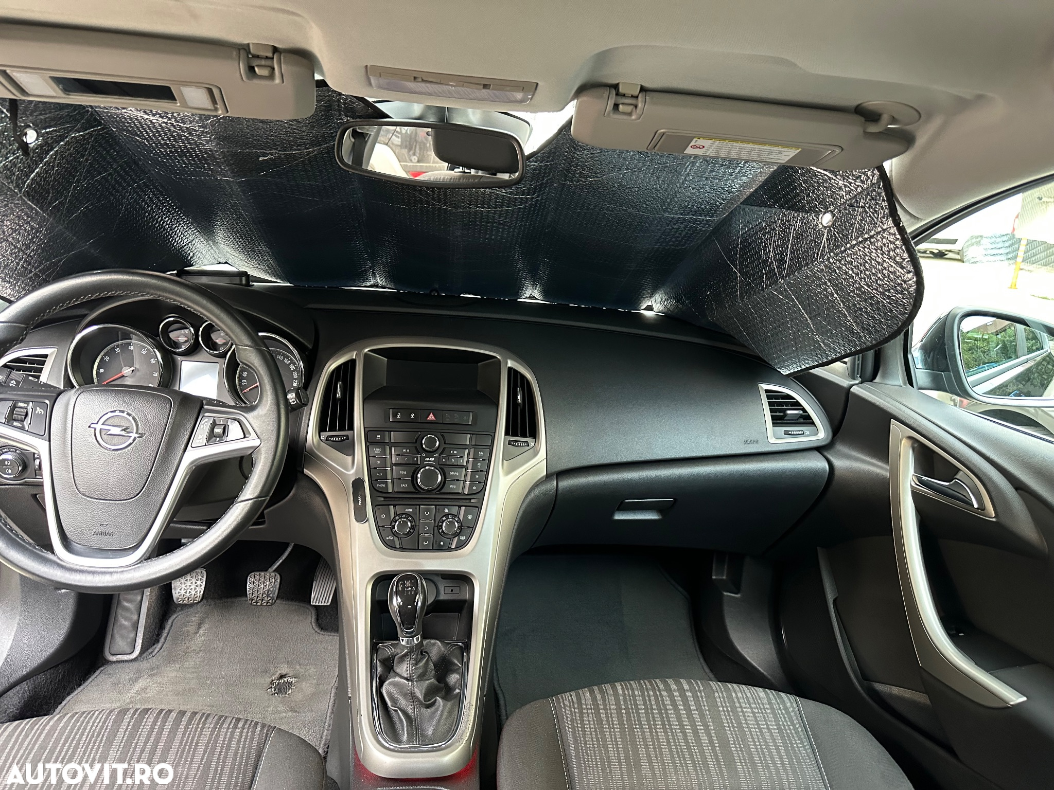 Opel Astra 1.4 Turbo Cosmo - 11