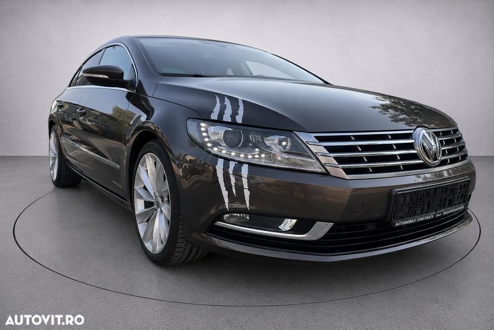 Volkswagen Passat CC - 22