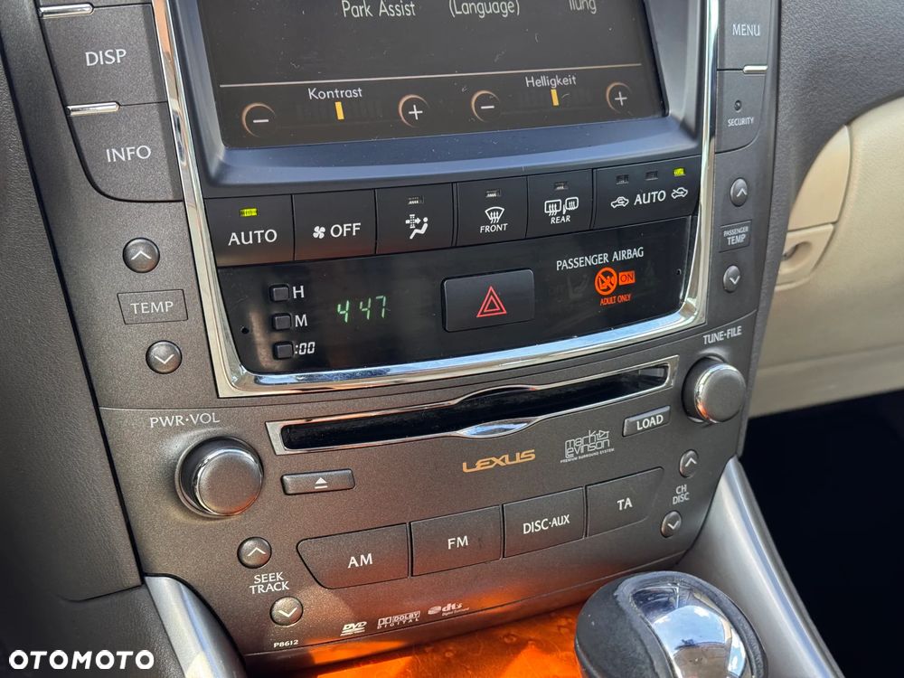 Lexus IS 250 Luxury Line - 18