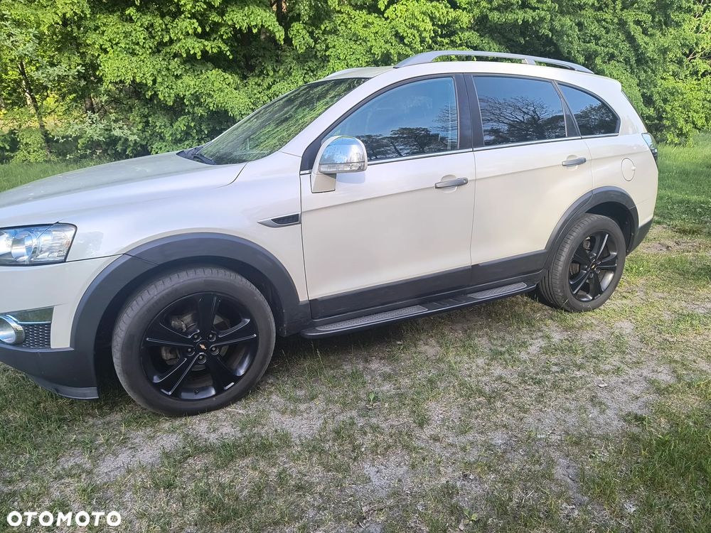 Chevrolet Captiva 2.2 D LTZ - 5