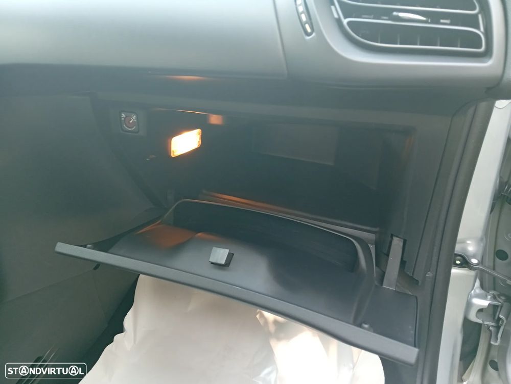 Citroën C3 1.4 HDI 2 Lugares - 18
