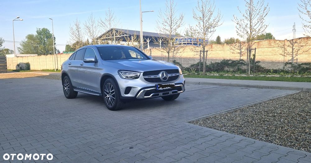 Mercedes-Benz GLC 200 4-Matic - 4
